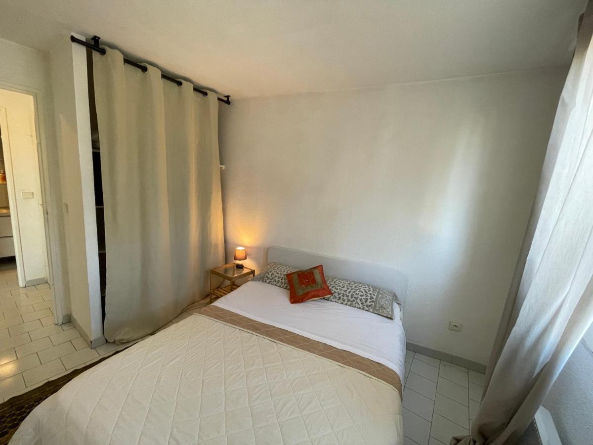 Apartment Port Cogolin With Garden View Гримо Екстер'єр фото